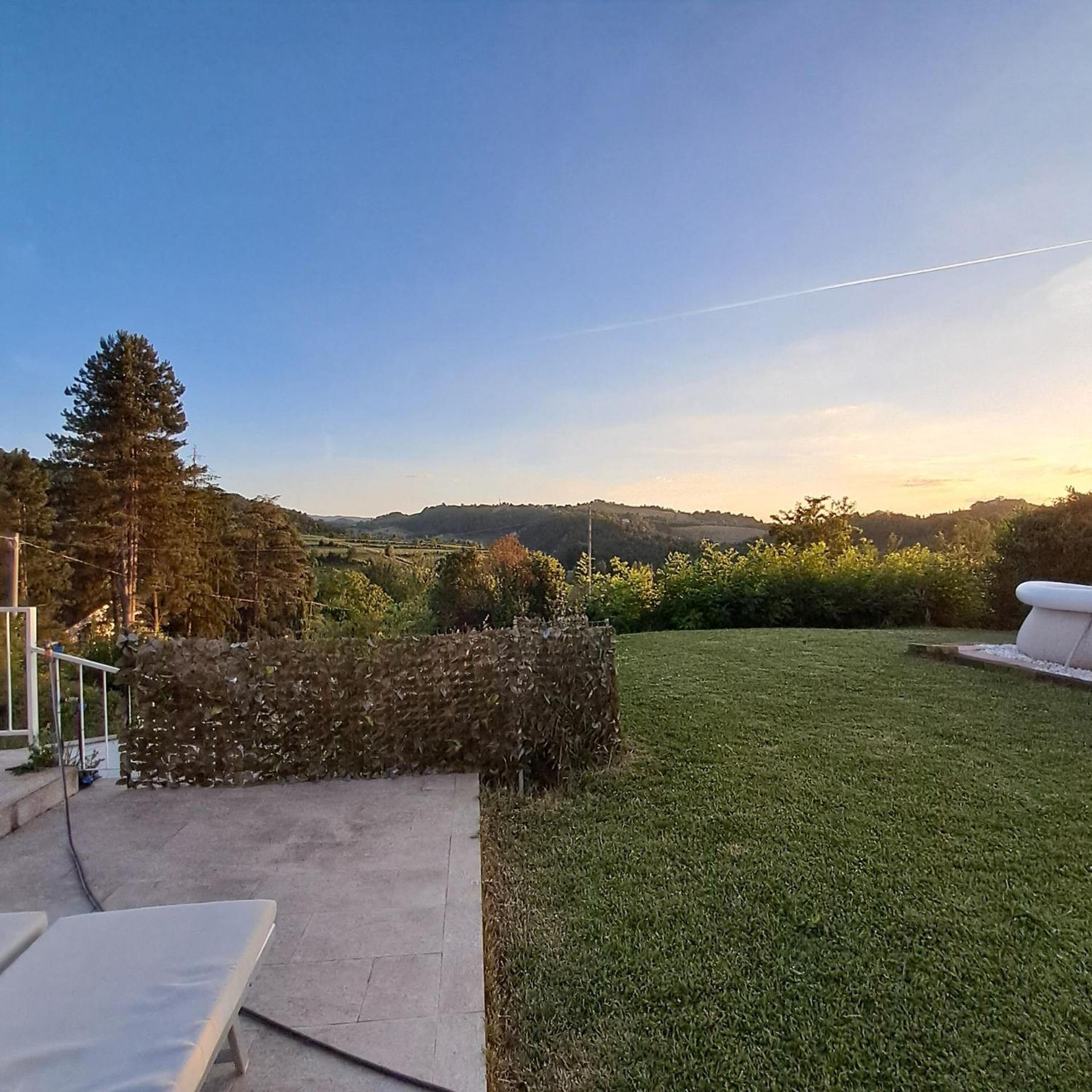 Bed and Breakfast Terrazzaponente Monte San Pietro Exterior foto